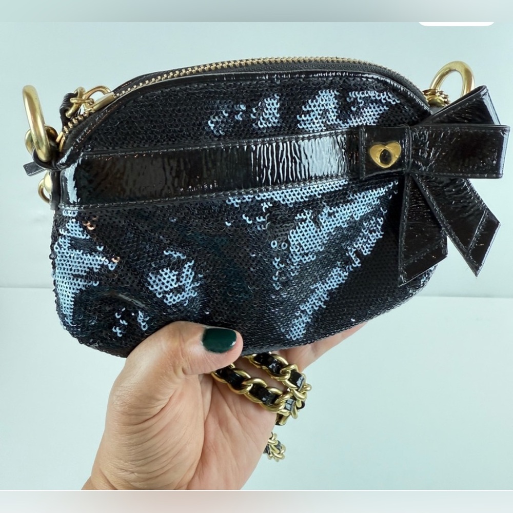 Coach poppy navy blue Crossbody Bag with Gold Chain